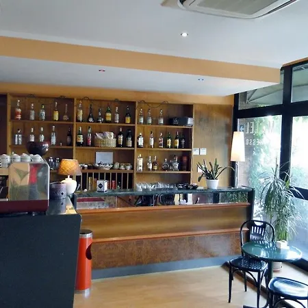 Hotel Western Corsi Torrimpietra
