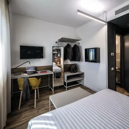 Western Corsi Hotel