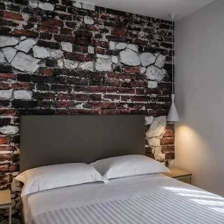 Western Corsi Hotel Torrimpietra